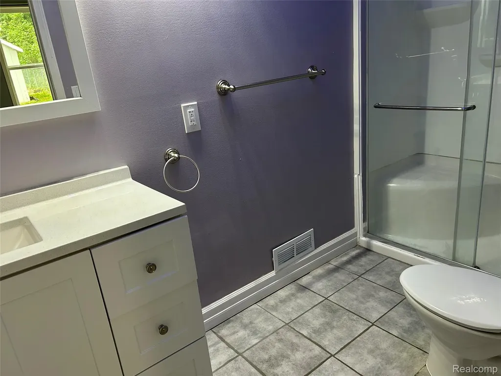 4247 Laforest Drive Waterford Charter Township MI 48329