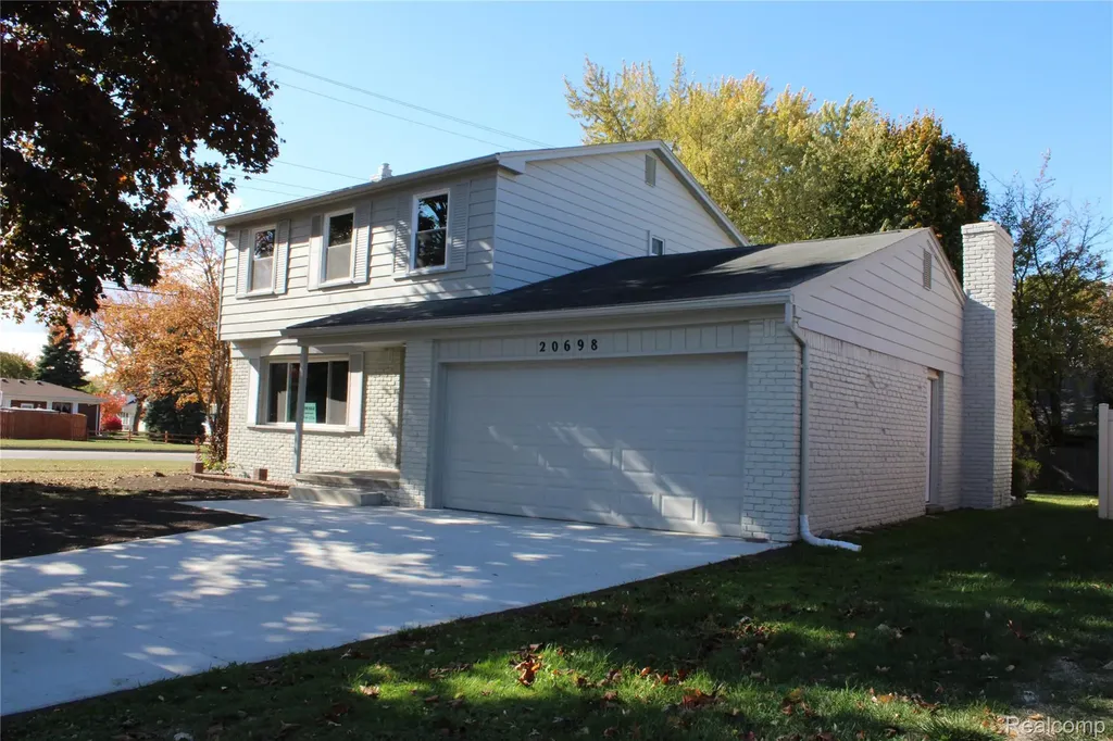 20698 Coachwood Road Riverview City MI 48193