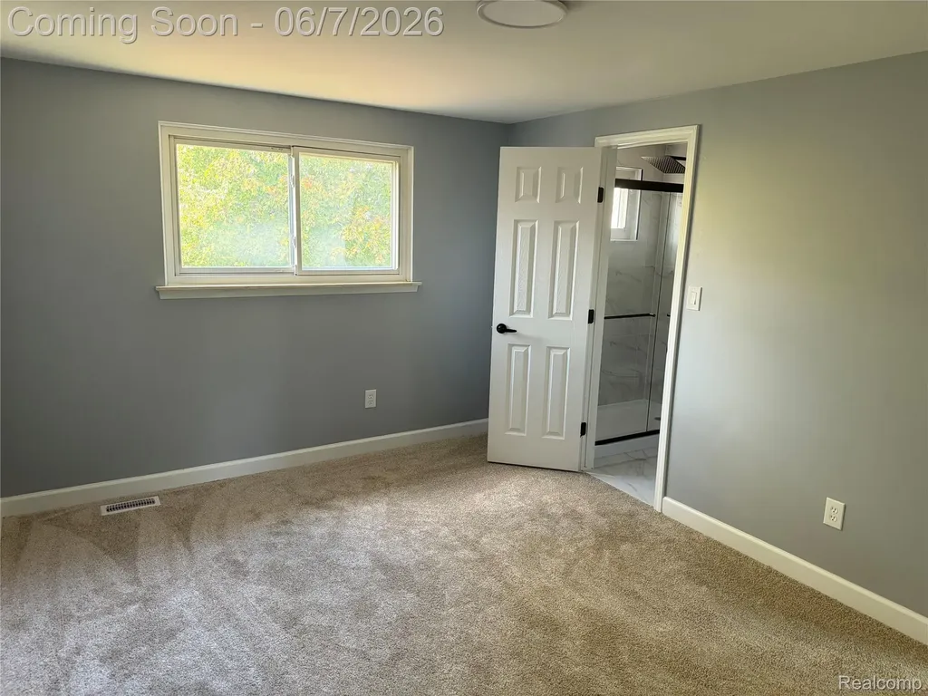 20698 Coachwood Road Riverview City MI 48193