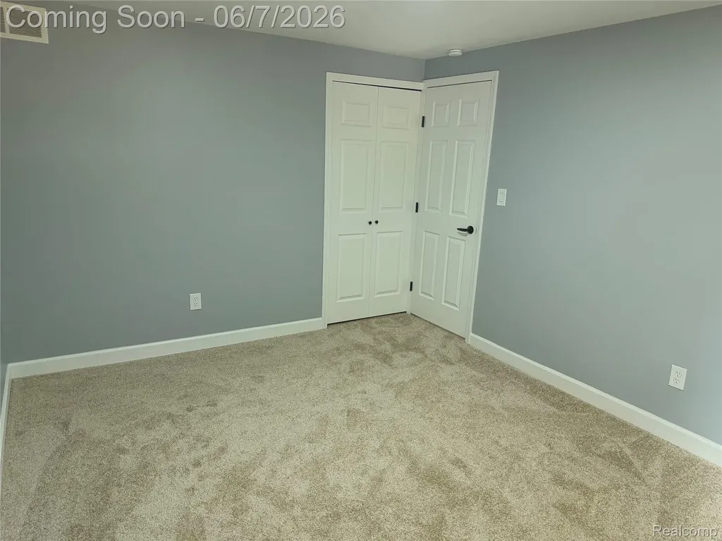 20698 Coachwood Road Riverview City MI 48193