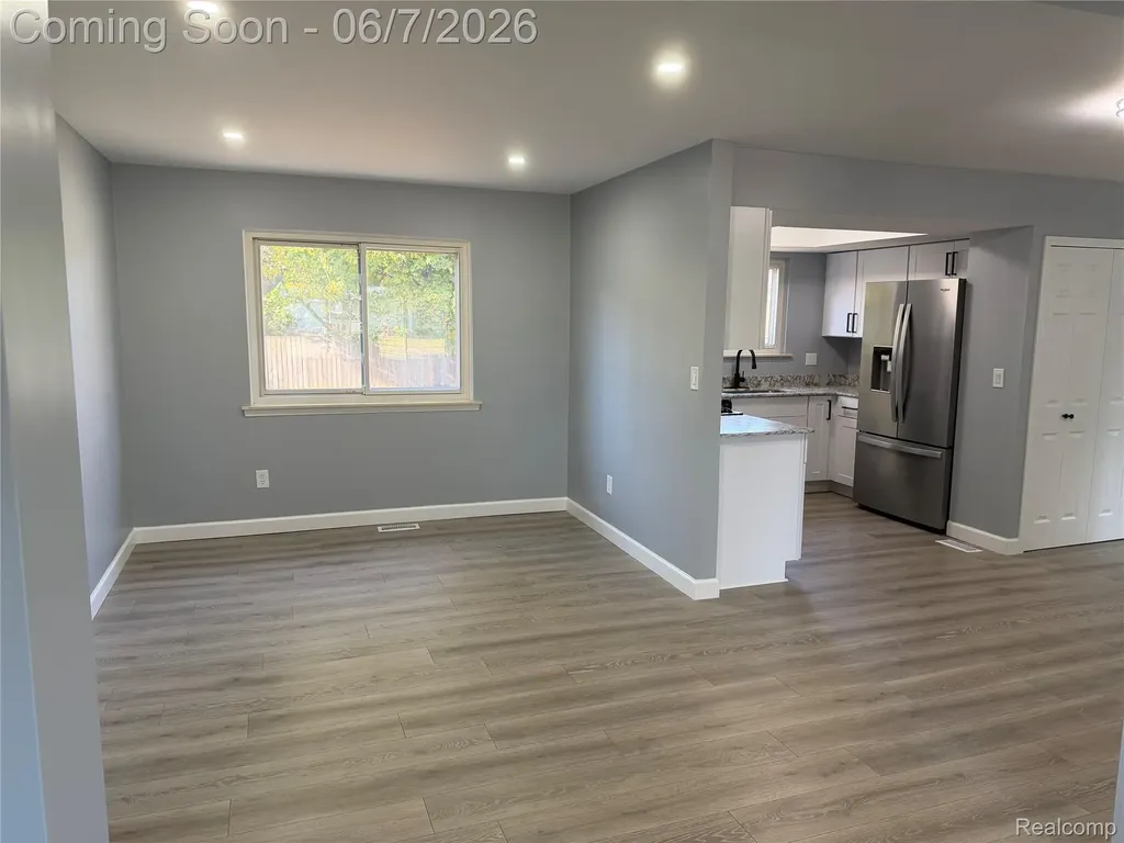 20698 Coachwood Road Riverview City MI 48193