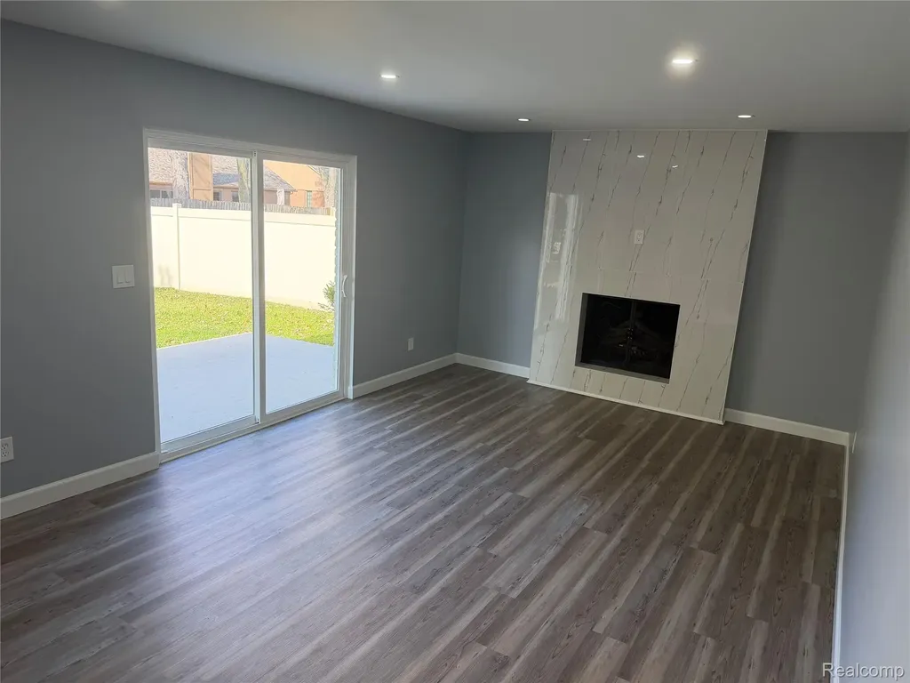 20698 Coachwood Road Riverview City MI 48193