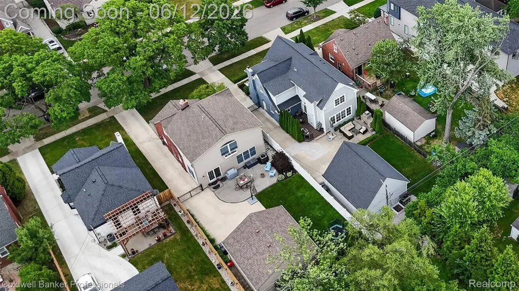 2666 Windemere Road Birmingham City MI 48009