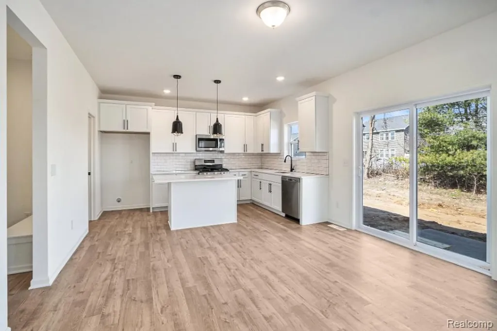 5421 Lily Ann Lane Dryden Township MI 48428