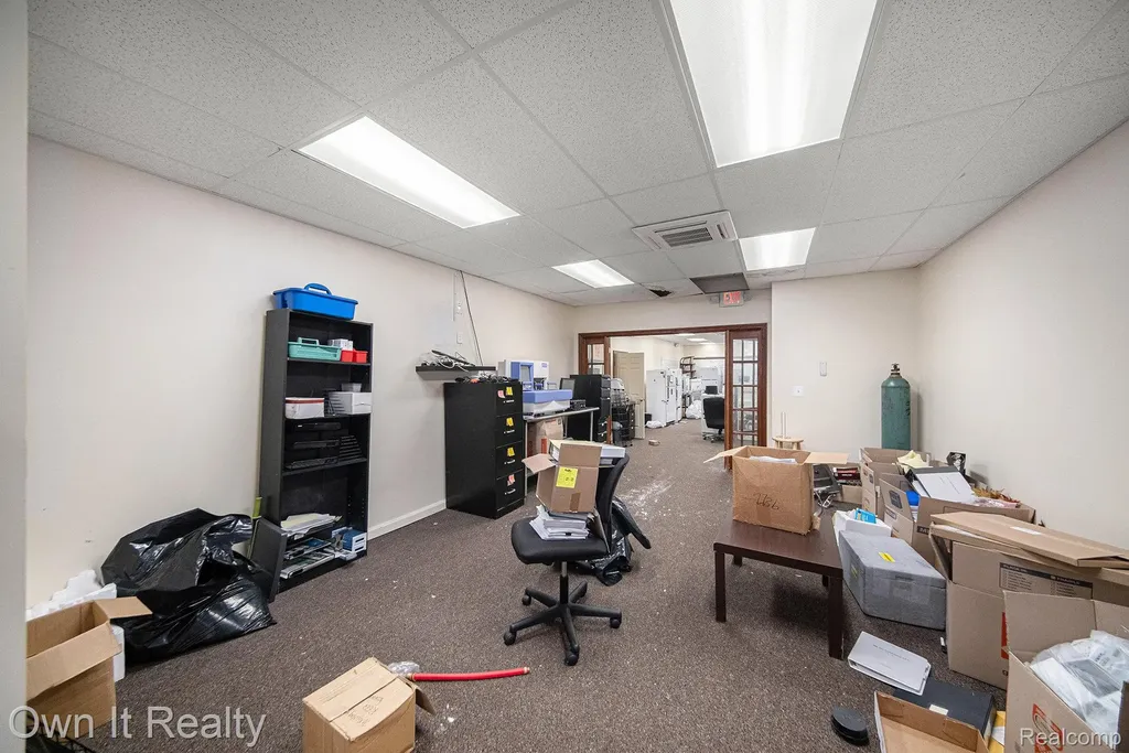 35540 W Michigan Avenue Wayne City MI 48184