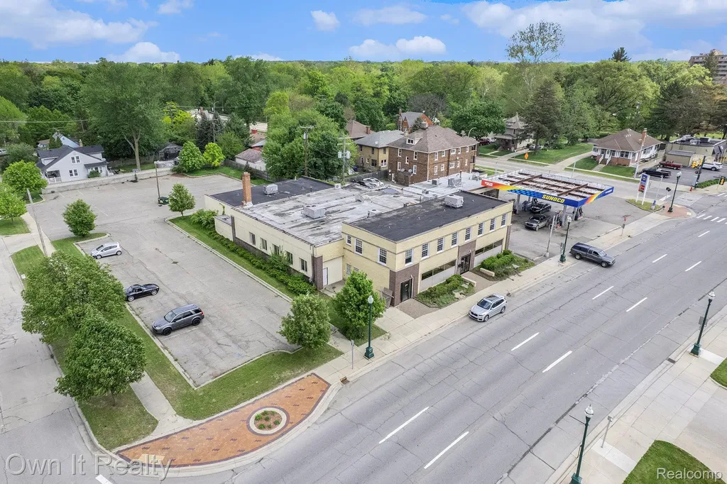 35540 W Michigan Avenue Wayne City MI 48184