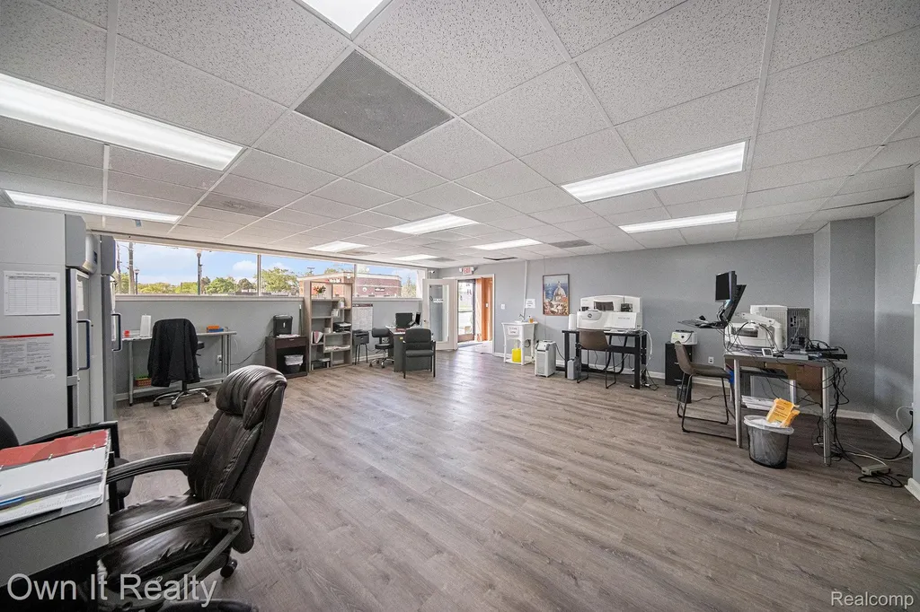 35540 W Michigan Avenue Wayne City MI 48184