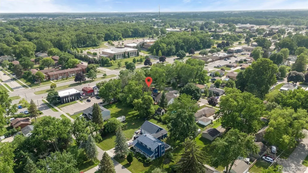 15326 Brookfield Street Livonia City MI 48154