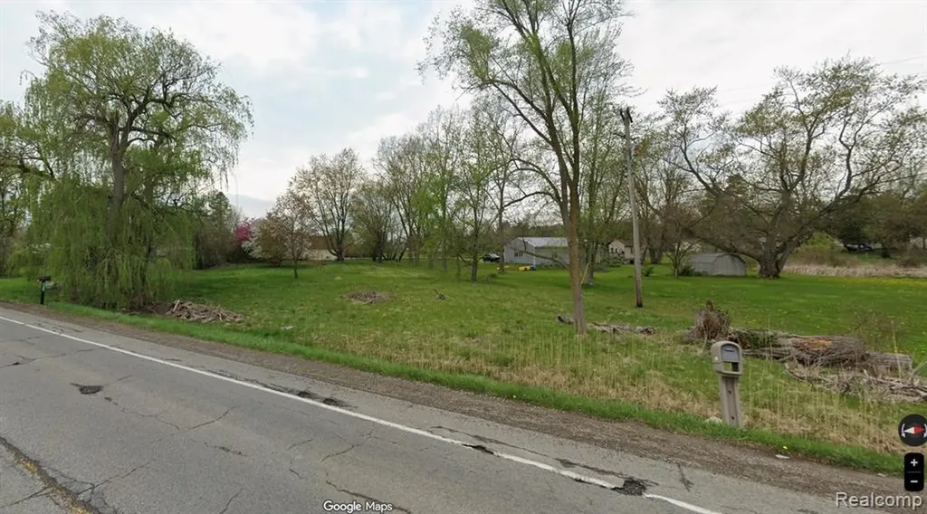 11360 Linden Road Fenton Charter Township MI 48451