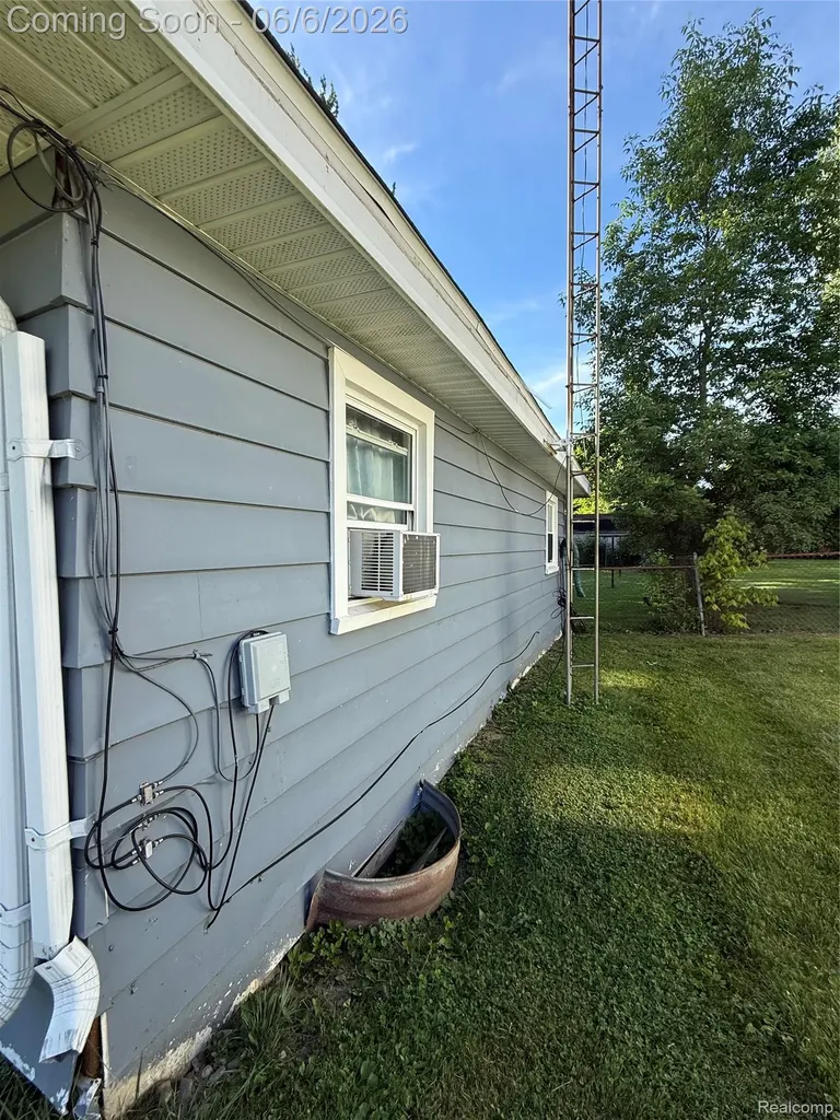 4413 Winters Drive Genesee Charter Township MI 48506