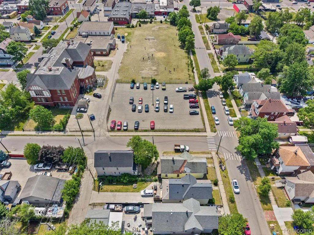 2100 Lansing Street Detroit City MI 48209