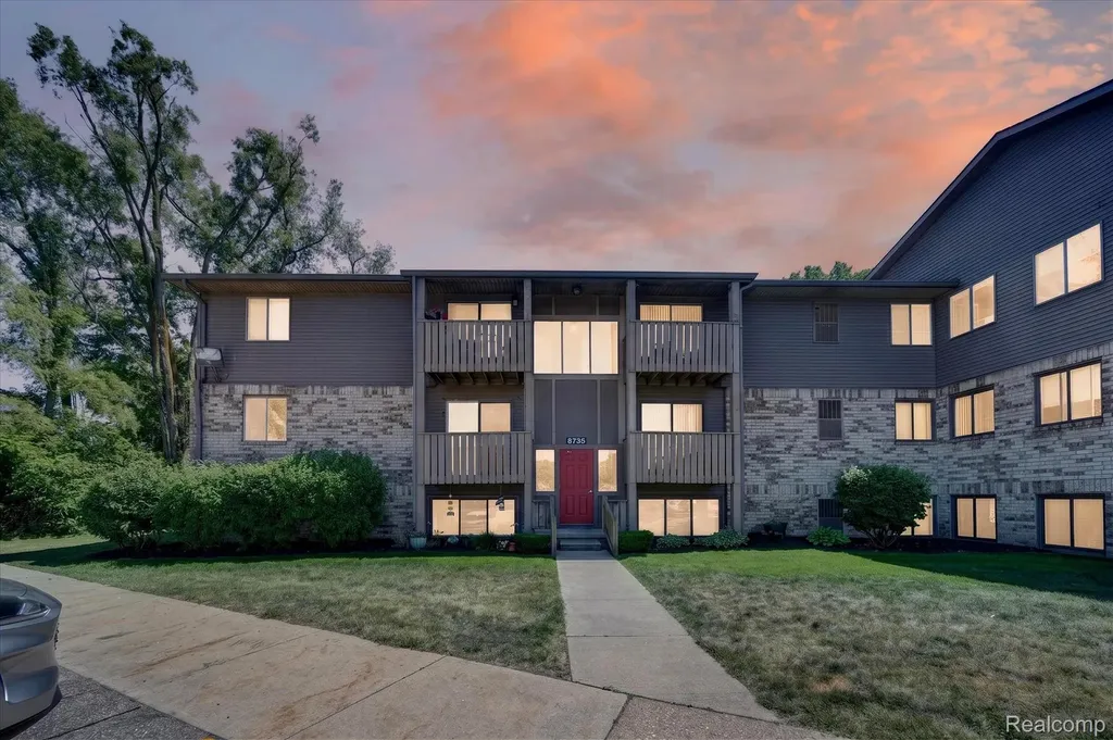 8735 Green Willow Street Brighton City MI 48116