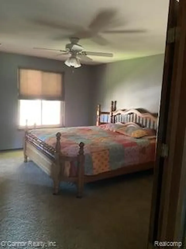 39480 Baroque Boulevard Clinton Charter Township MI 48038