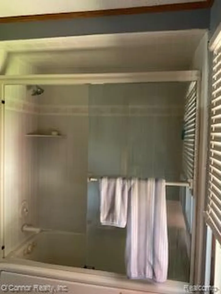 39480 Baroque Boulevard Clinton Charter Township MI 48038