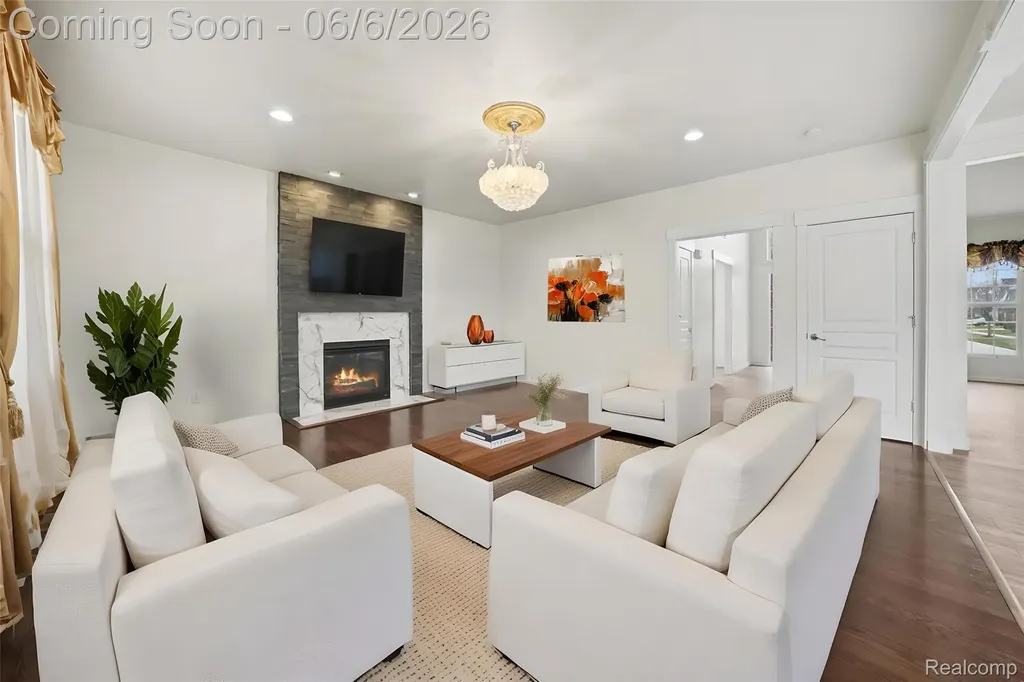 49184 Gracechurch Road Macomb Township MI 48044