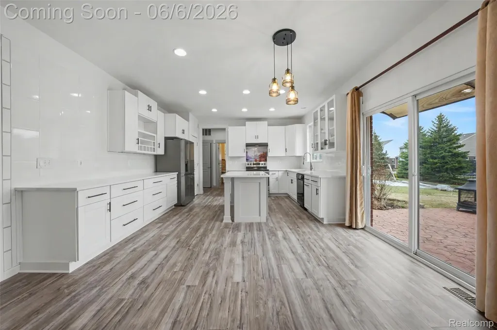 49184 Gracechurch Road Macomb Township MI 48044