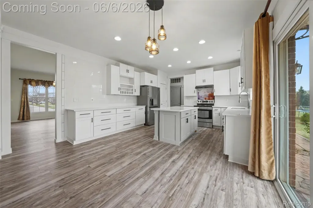 49184 Gracechurch Road Macomb Township MI 48044
