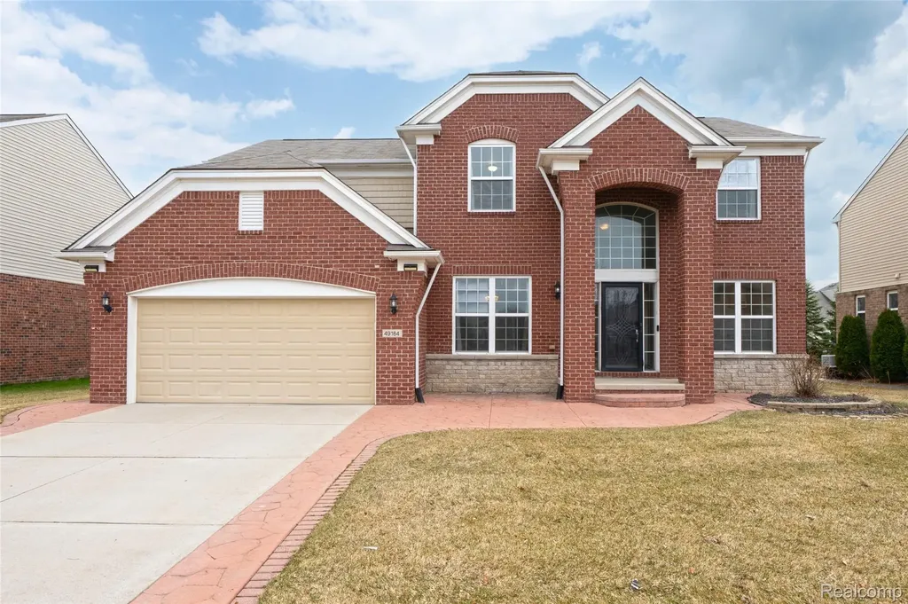 49184 Gracechurch Road Macomb Township MI 48044