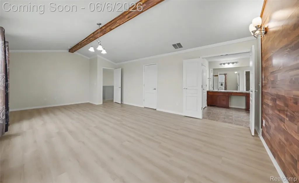 49184 Gracechurch Road Macomb Township MI 48044