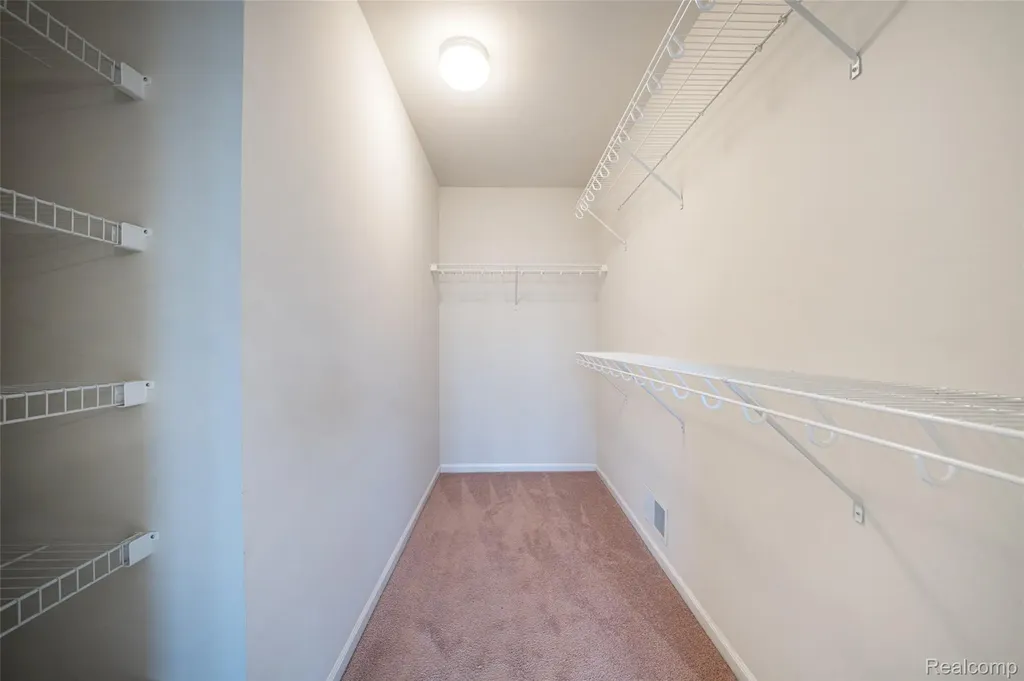 49184 Gracechurch Road Macomb Township MI 48044