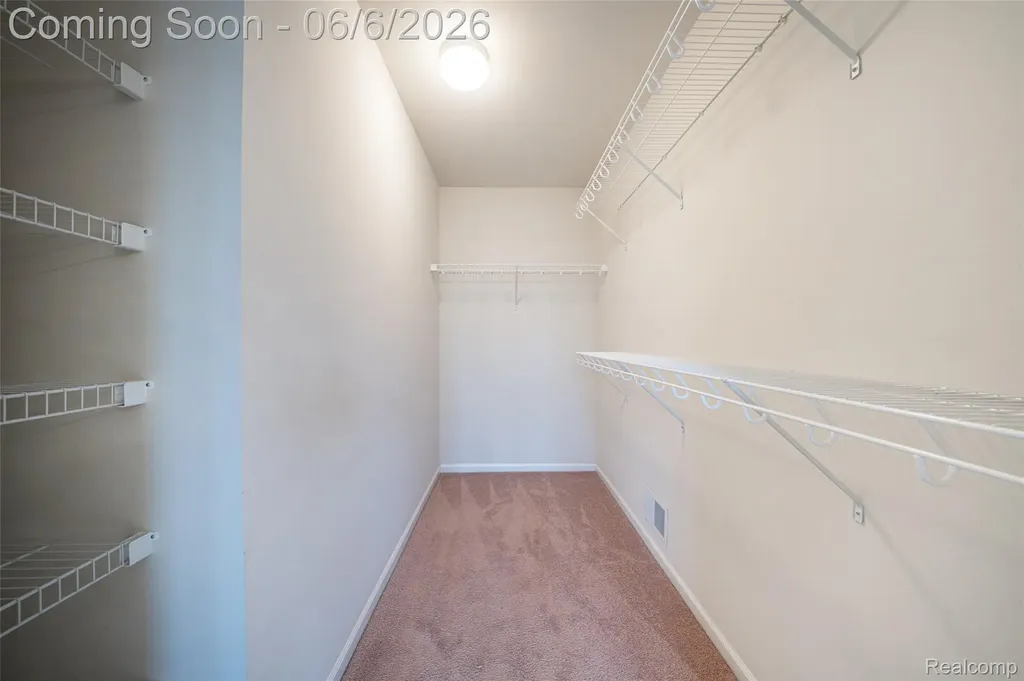 49184 Gracechurch Road Macomb Township MI 48044