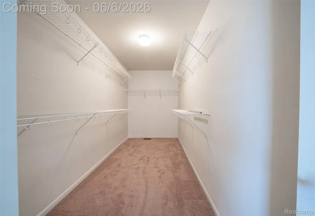49184 Gracechurch Road Macomb Township MI 48044