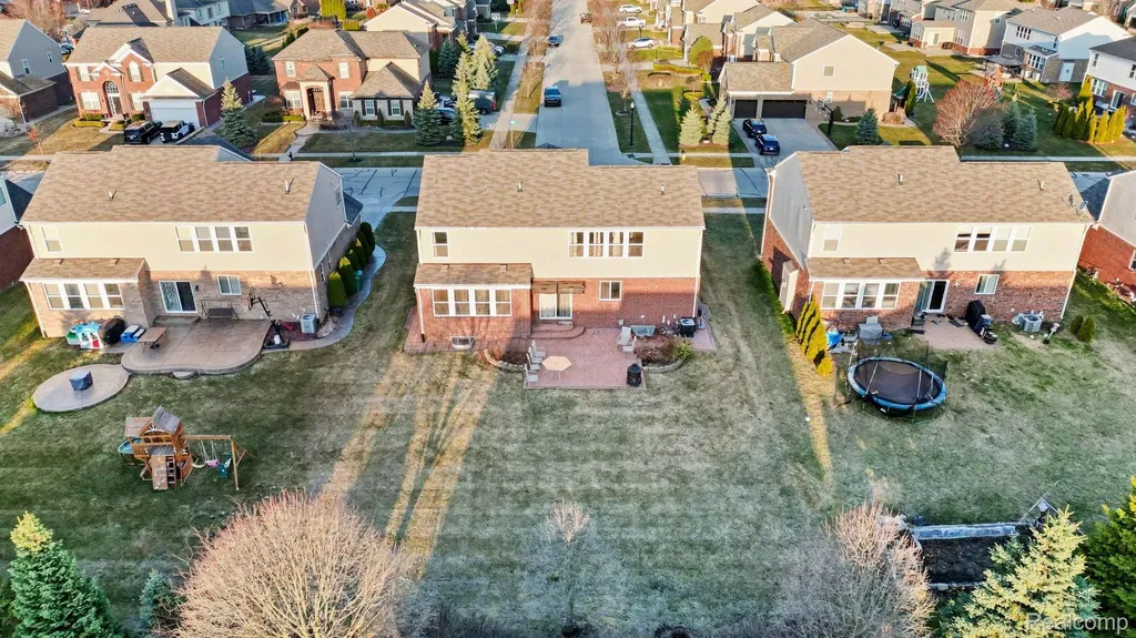 49184 Gracechurch Road Macomb Township MI 48044