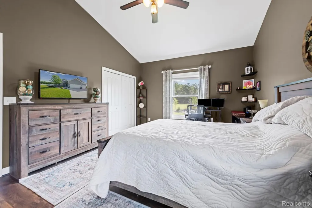 751 Nelson William Drive Brandon Charter Township MI 48462
