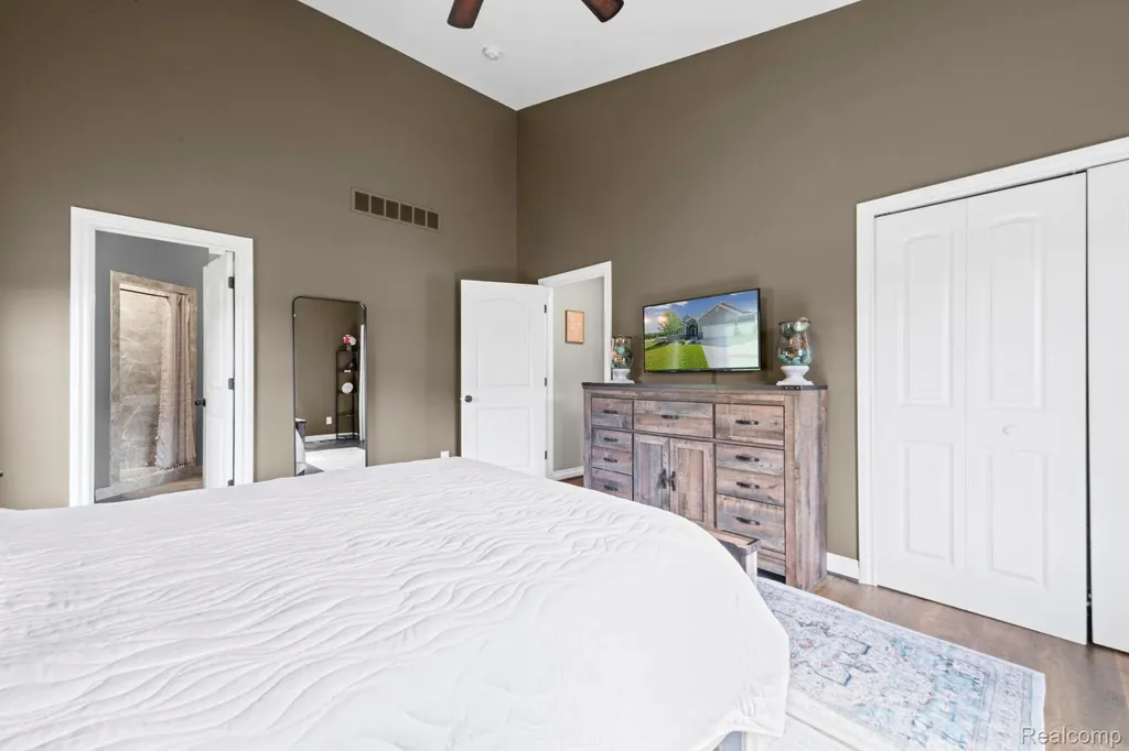 751 Nelson William Drive Brandon Charter Township MI 48462