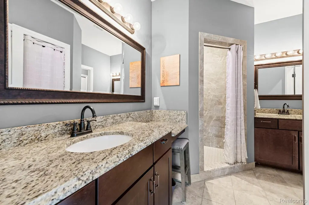 751 Nelson William Drive Brandon Charter Township MI 48462