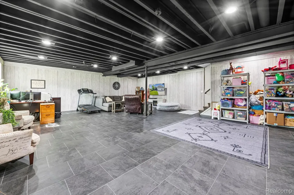 751 Nelson William Drive Brandon Charter Township MI 48462
