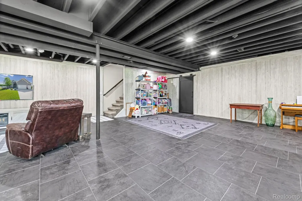751 Nelson William Drive Brandon Charter Township MI 48462