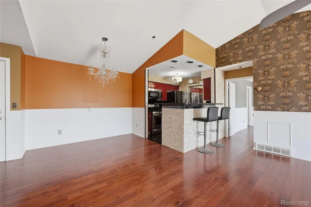 37510 Jefferson Avenue Harrison Charter Township MI 48045