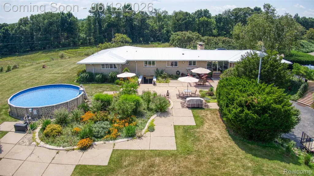 18999 Weller Road Unadilla Township MI 48137