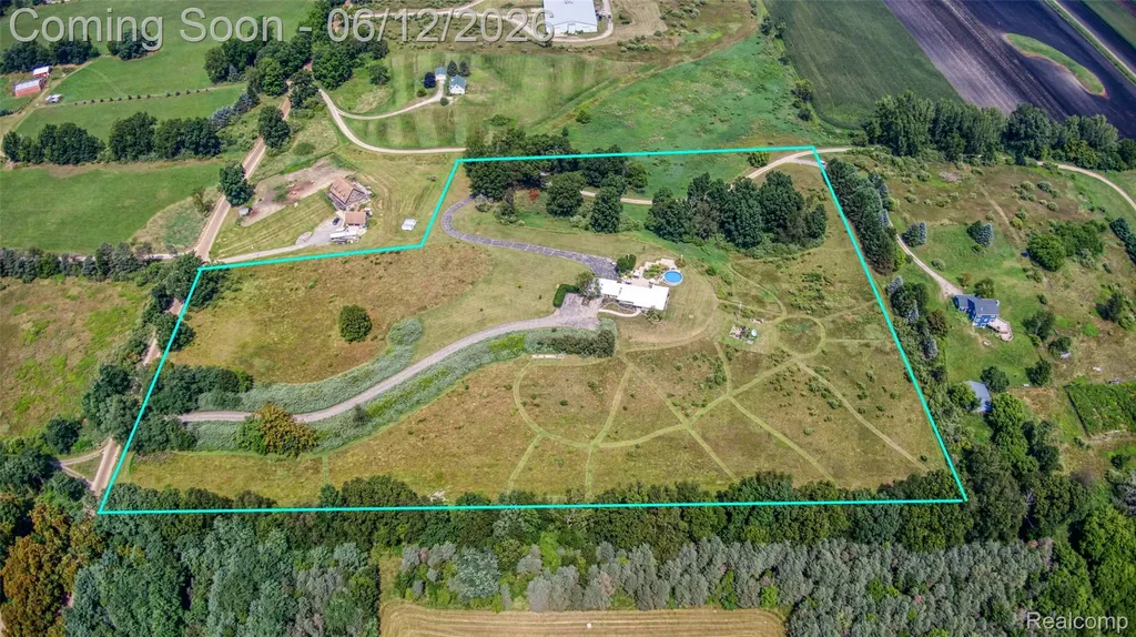 18999 Weller Road Unadilla Township MI 48137