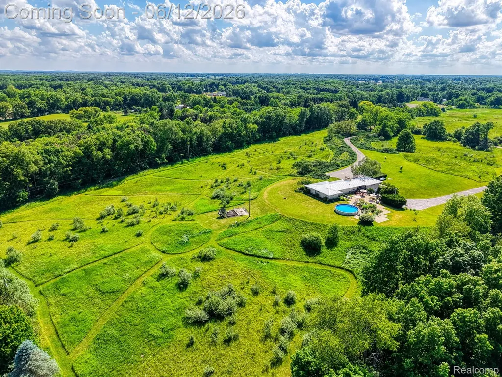18999 Weller Road Unadilla Township MI 48137