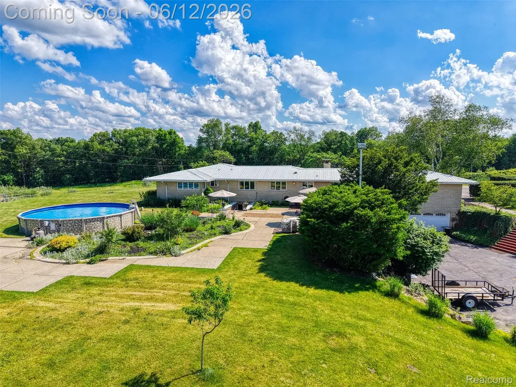 18999 Weller Road Unadilla Township MI 48137