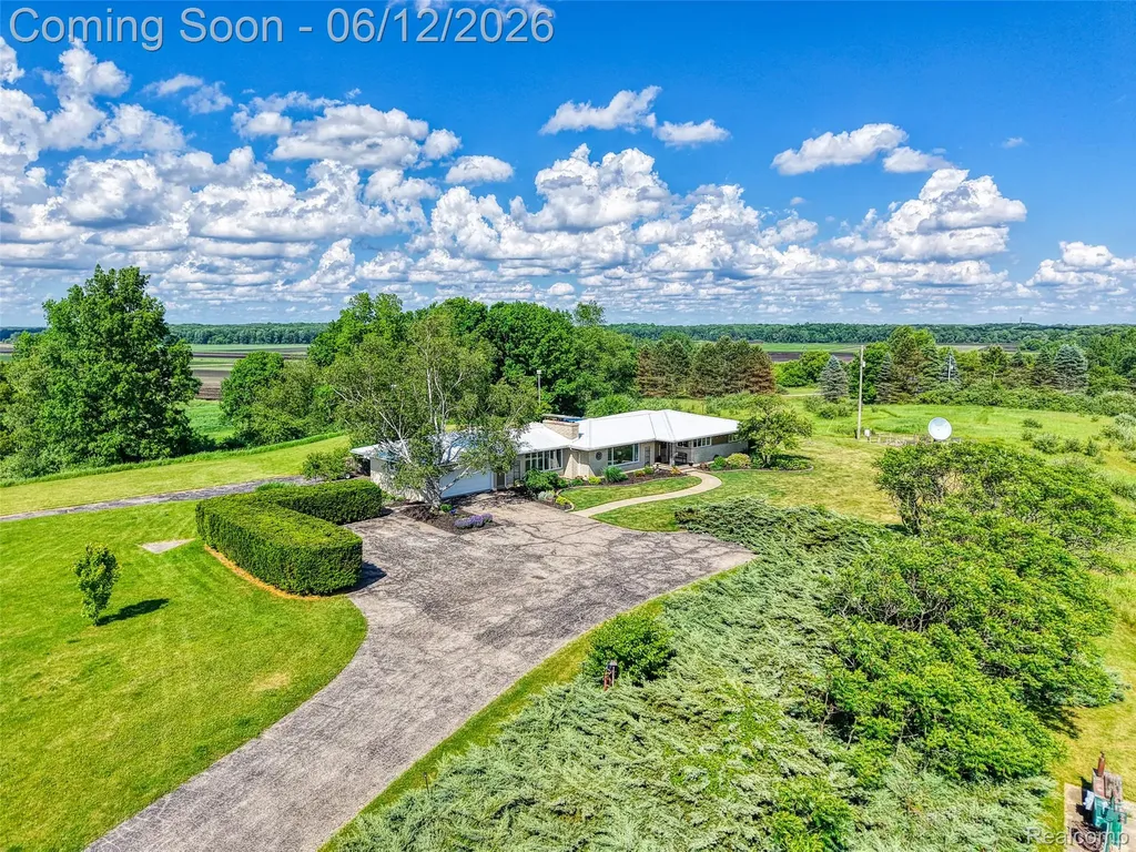 18999 Weller Road Unadilla Township MI 48137