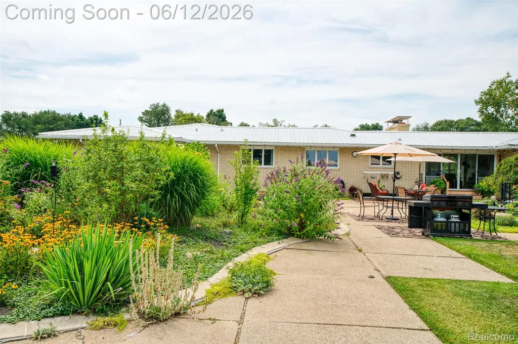 18999 Weller Road Unadilla Township MI 48137