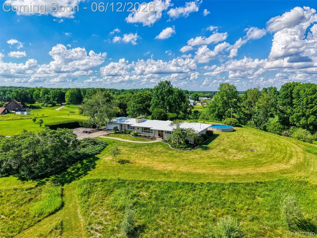 18999 Weller Road Unadilla Township MI 48137