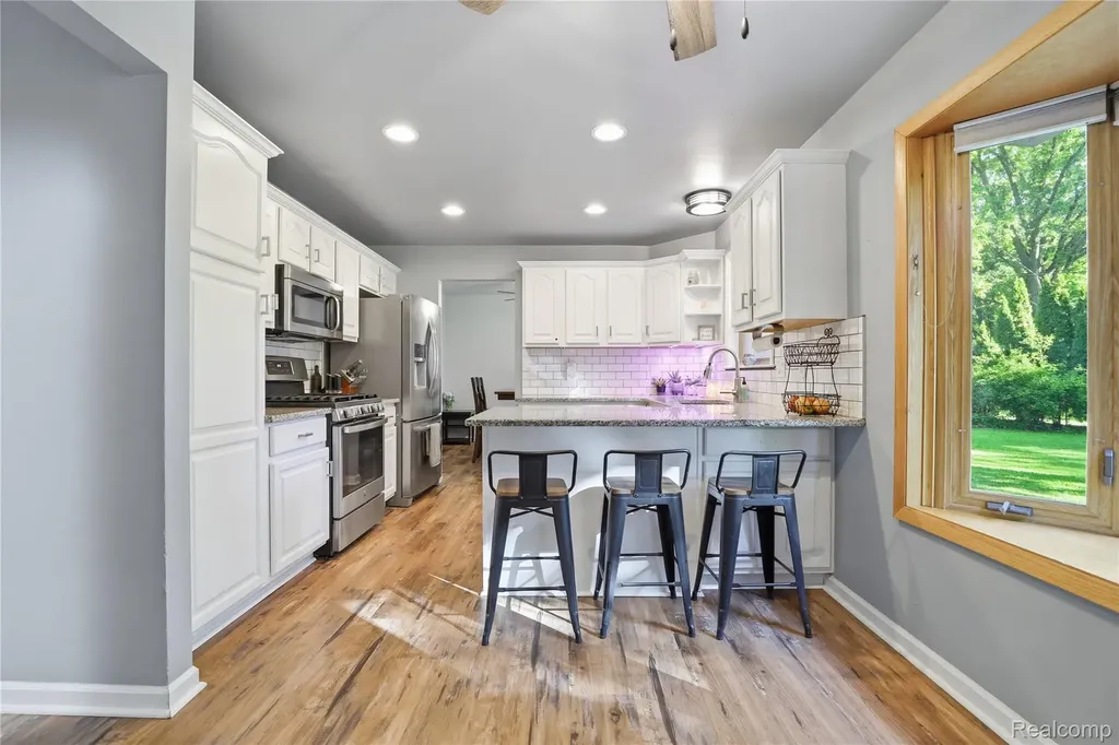 6218 Mckenzie Drive Mundy Township MI 48507