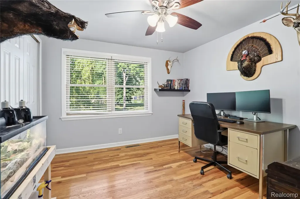 6218 Mckenzie Drive Mundy Township MI 48507