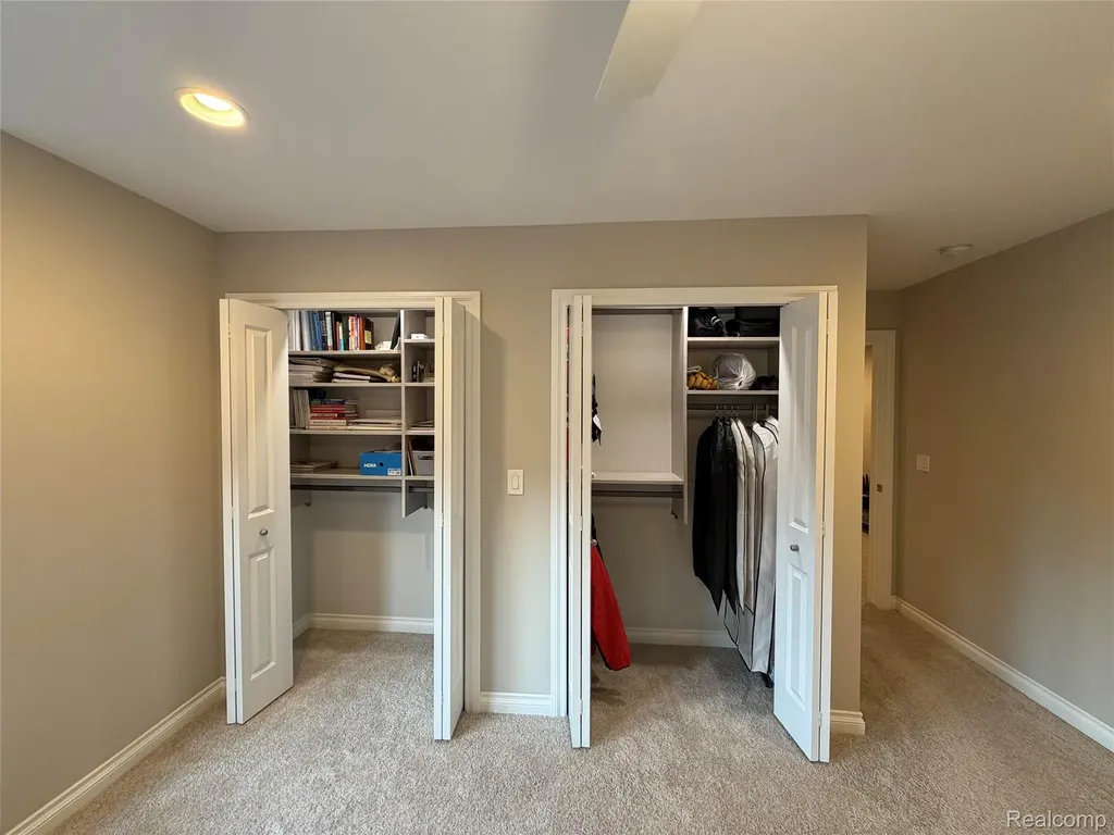 3604 Bay Harbor Drive Brighton Township MI 48114