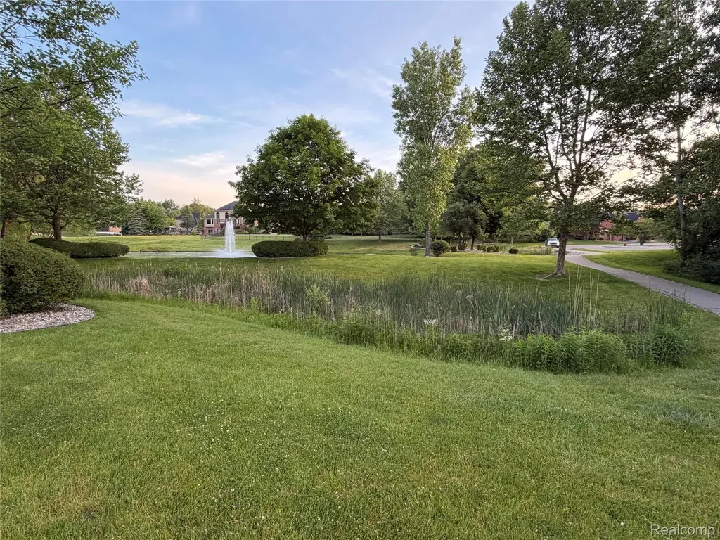 3604 Bay Harbor Drive Brighton Township MI 48114
