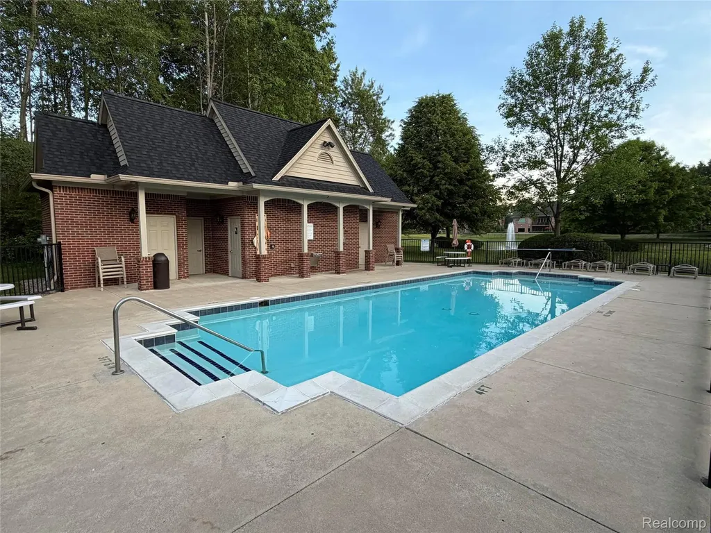 3604 Bay Harbor Drive Brighton Township MI 48114