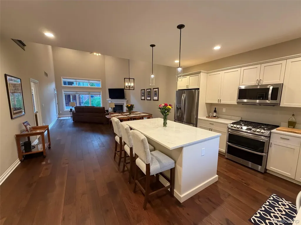 3604 Bay Harbor Drive Brighton Township MI 48114