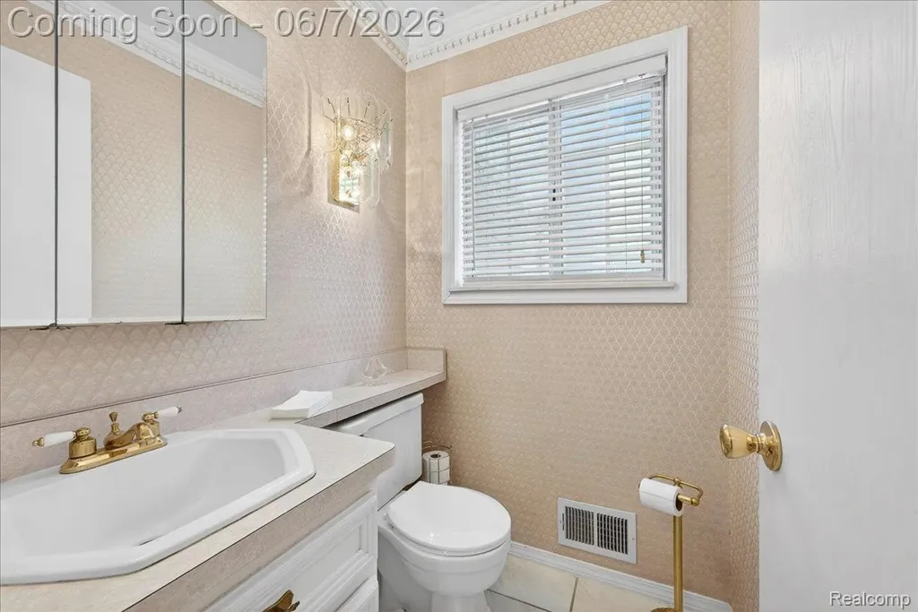 20257 Coachwood Road W Riverview City MI 48193