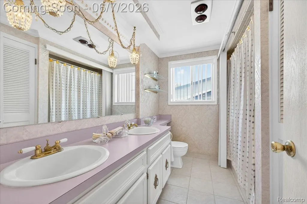 20257 Coachwood Road W Riverview City MI 48193