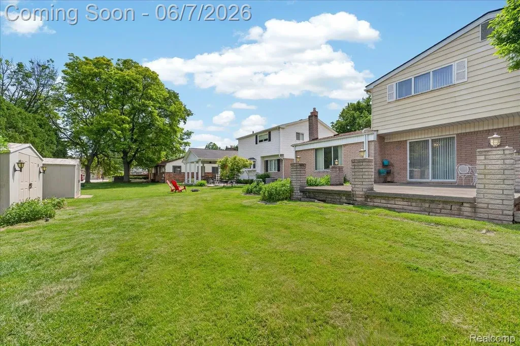 20257 Coachwood Road W Riverview City MI 48193