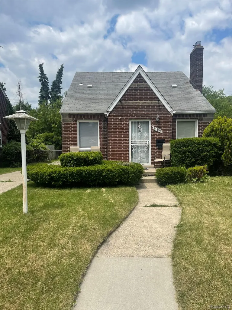 11421 Rossiter Street E Detroit City MI 48224